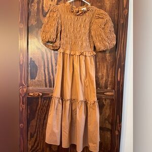 Moon River/tuckernuck midi smocked puff sleeve dress